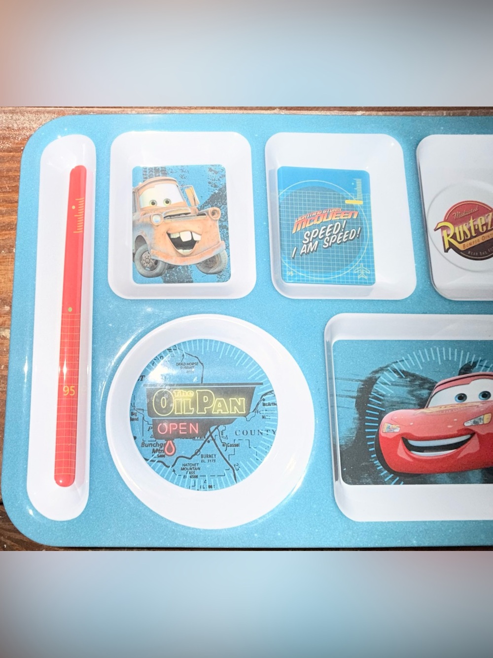 Disney/Pixar Lightening McQueen Kids Plate - White/Cream